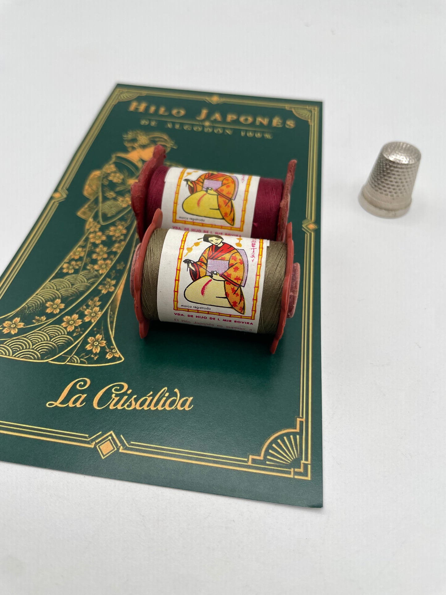 Pack 2 bobinas de Hilo Japonés · algodón 100% · Burdeos + Oliva