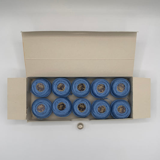 Caja de ovillos perlé Nº 5 (799) - 100% Algodón DMC