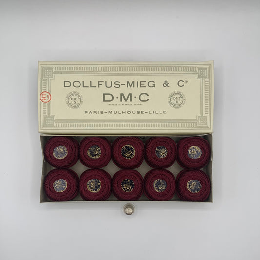 Caja de ovillos perlé Nº 5 (902) - 100% Algodón DMC