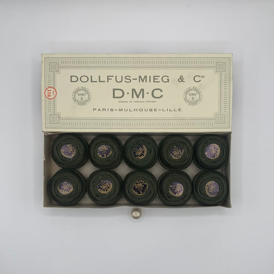 Caja de ovillos perlé Nº 5 (935) - 100% Algodón DMC