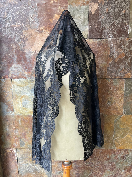 Echarpe color negro SPANISH MANTILLA