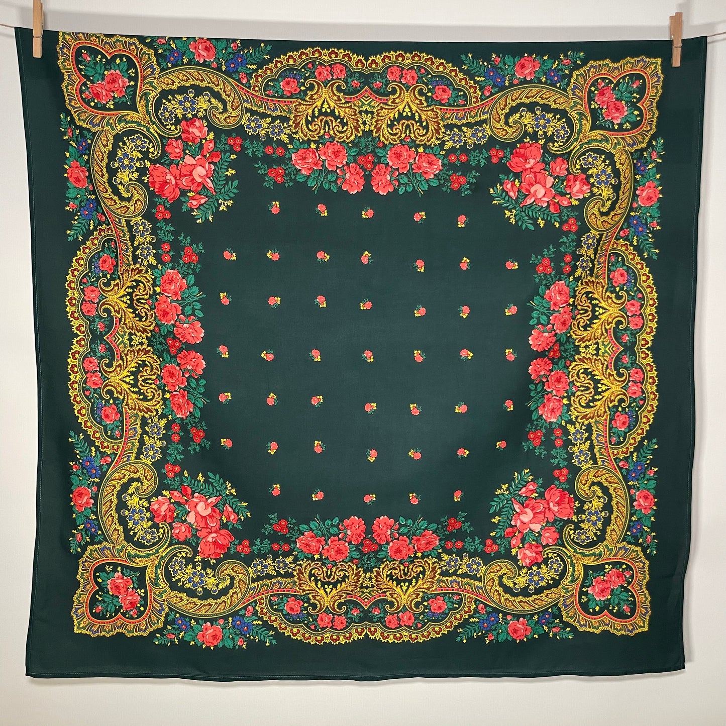 pañuelo tradicional, pañuelo portugués, pañoleta en 20 colores, tamaño 90x90 cm.