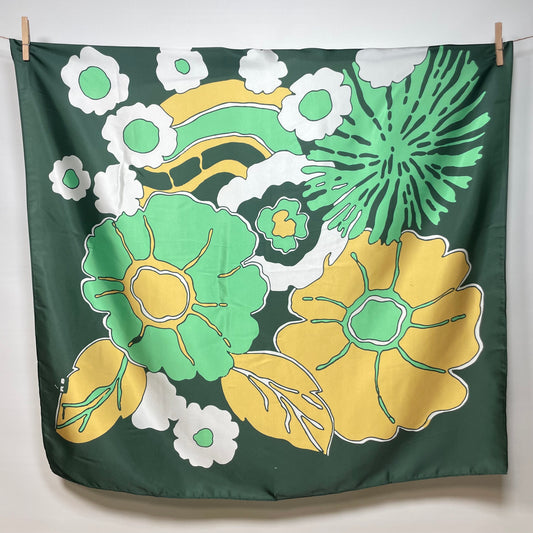Pañuelo con motivo vintage colores verde, blanco, verde lima y amarillo