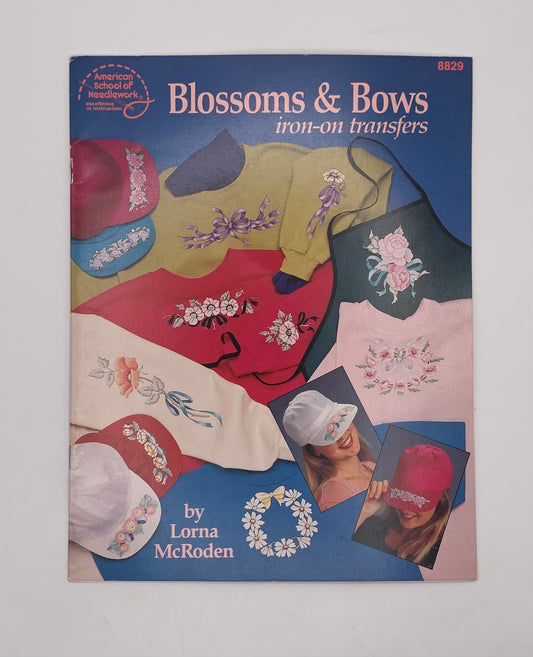 Plantilla "Blossoms & bows" Iron-on transfers By Lorna McRoden 1993