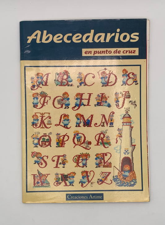 Revista "Abecedarios en punto de cruz" Creaciones Artime