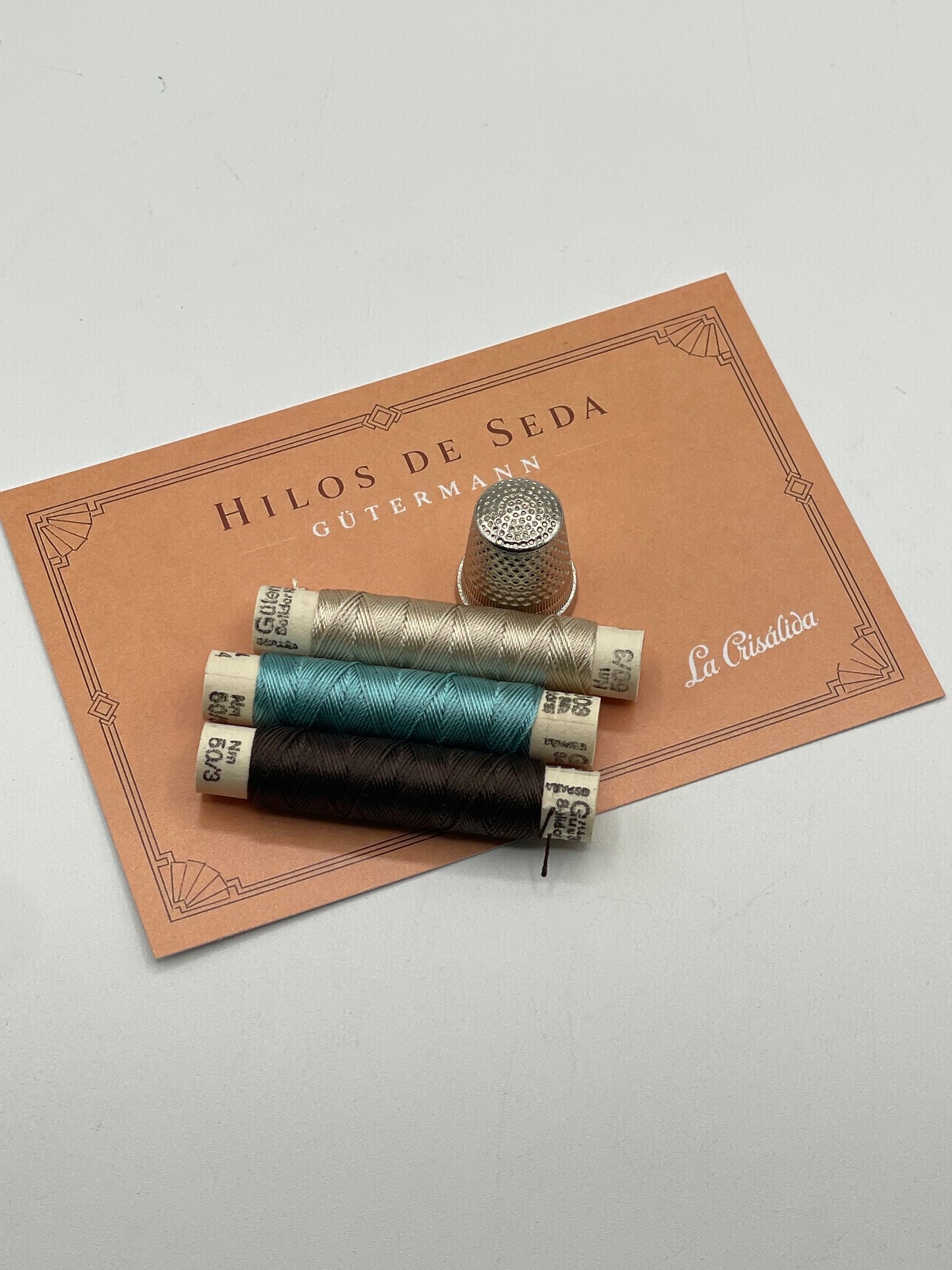 Surtido de 3 Bobinas Seda Pura Antigua Gütermann, 3 colores (beige champán azul aguamarina y marrón wengué)