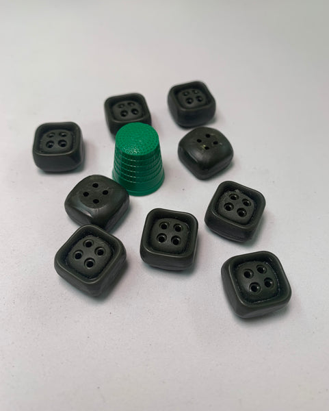 Pack 9 botones cuadrados vintage color verde oscuro
