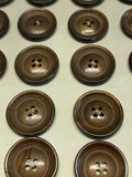 Cartón 24 botones vintage color marrón
