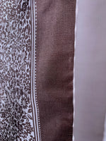 Pañuelo seda pura años 70 color marrón y blanco ROBERT WILLIAM