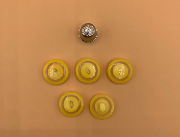 Pack 5 botones vintage de pasta color amarillo