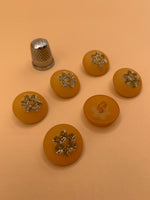 Pack 6 botones de pasta color melocotón con flor brillante