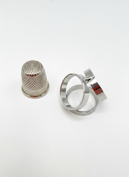 Broche para pañuelo metálico color plata