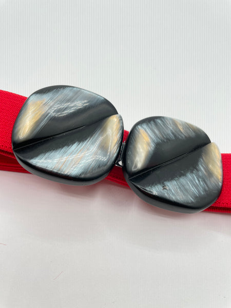 Pack Cinturón multi-talla vintage color rojo y hebilla color negro y nácar. DIY