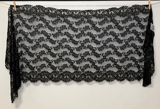 Velo de encaje color negro SPANISH MANTILLA