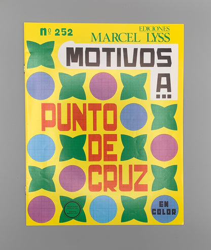 Revista "Motivos a punto de cruz" Nº 252 "Ediciones MARCEL LYSS"