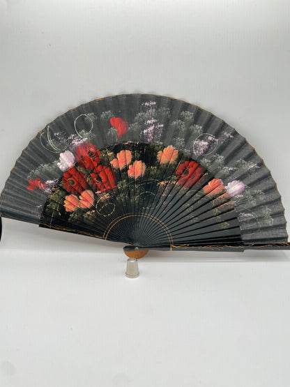 Abanico madera calado pintado a mano color negro con flores