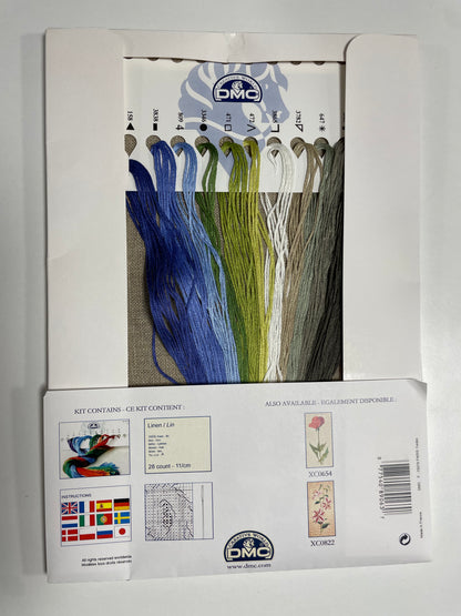 Kit de punto de cruz DMC 37x20cm - Agapanthus  hilos incluidos