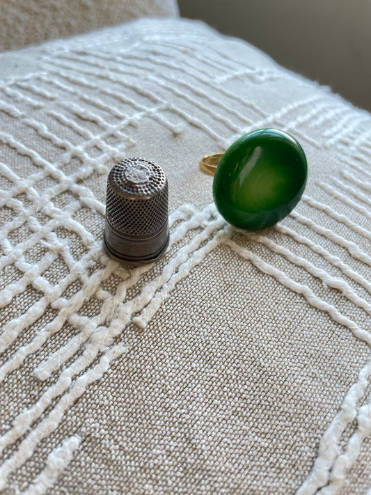 Anillo vintage de pasta color verde