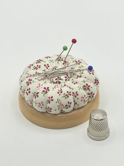 Alfiletero / acerico con imán