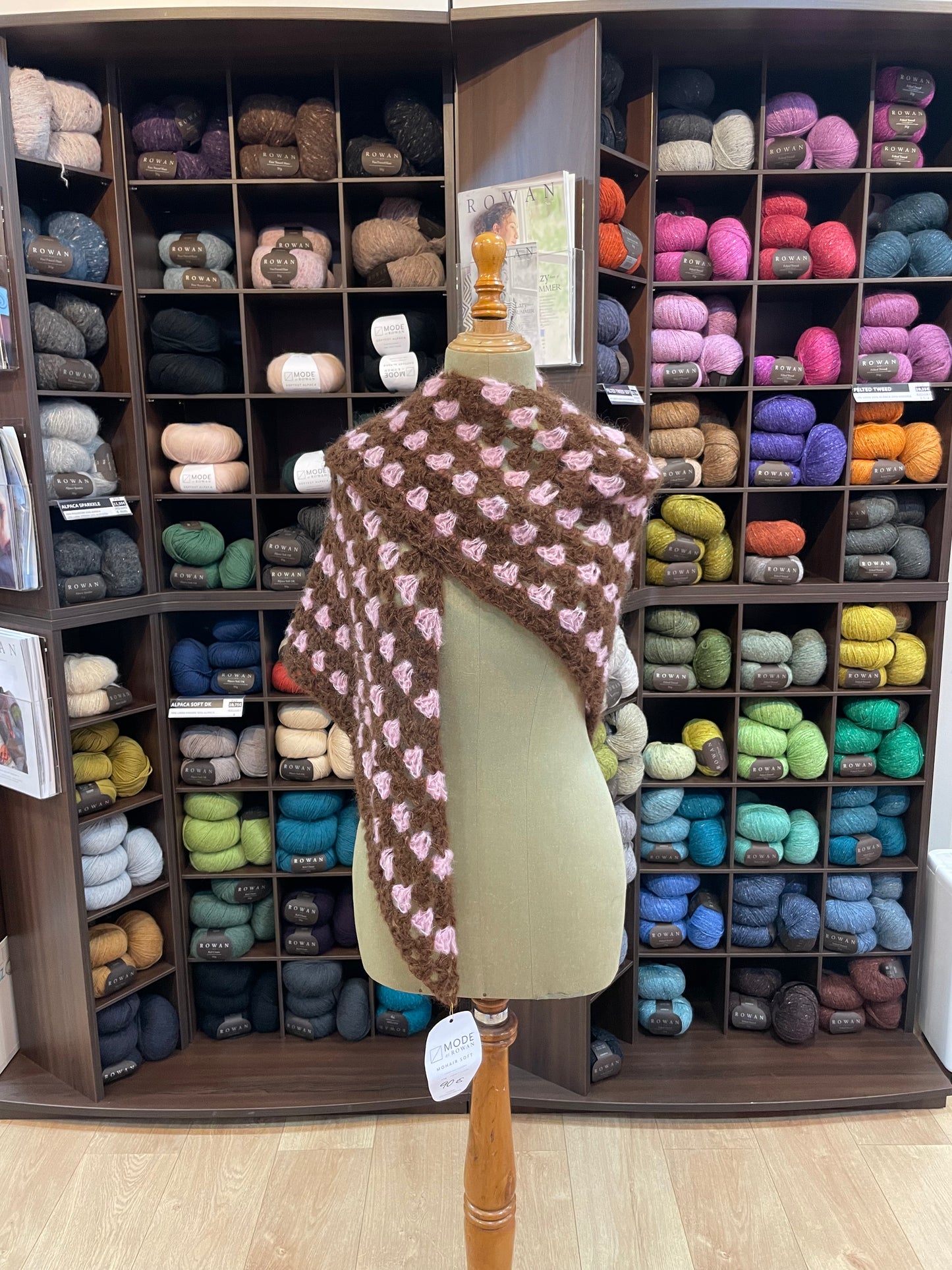 Chal de mohair lana y seda hecho a mano