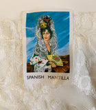 Echarpe con fleco color blanco SPANISH MANTILLA