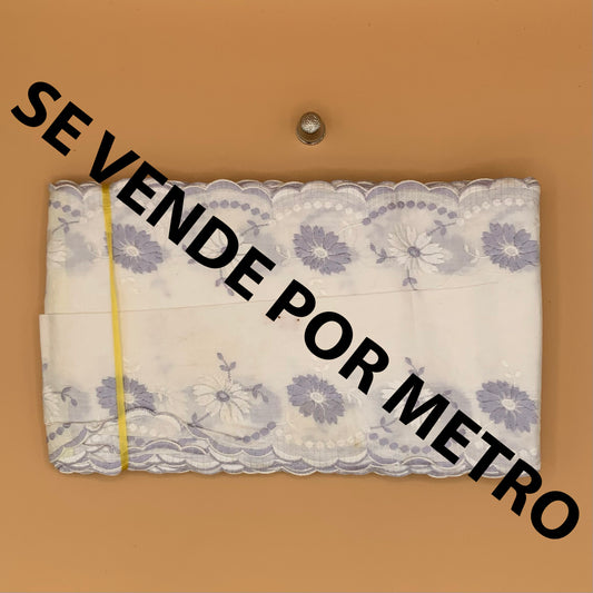 Tira bordada antigua por metro extra ancha color blanco y azul - 11cm ancho