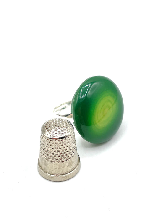 Anillo vintage de pasta color verde