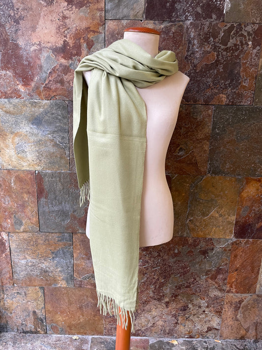Bufanda vintage con fleco en color verde 50 x 190 cm GAL-LUS