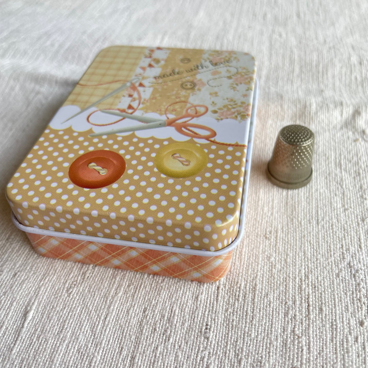 Caja de metal multiusos costura