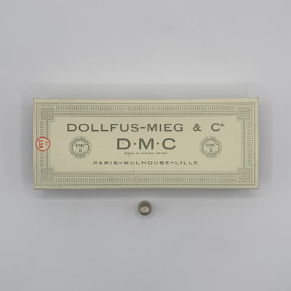 Caja de ovillos perlé Nº 5 (336) - 100% Algodón DMC