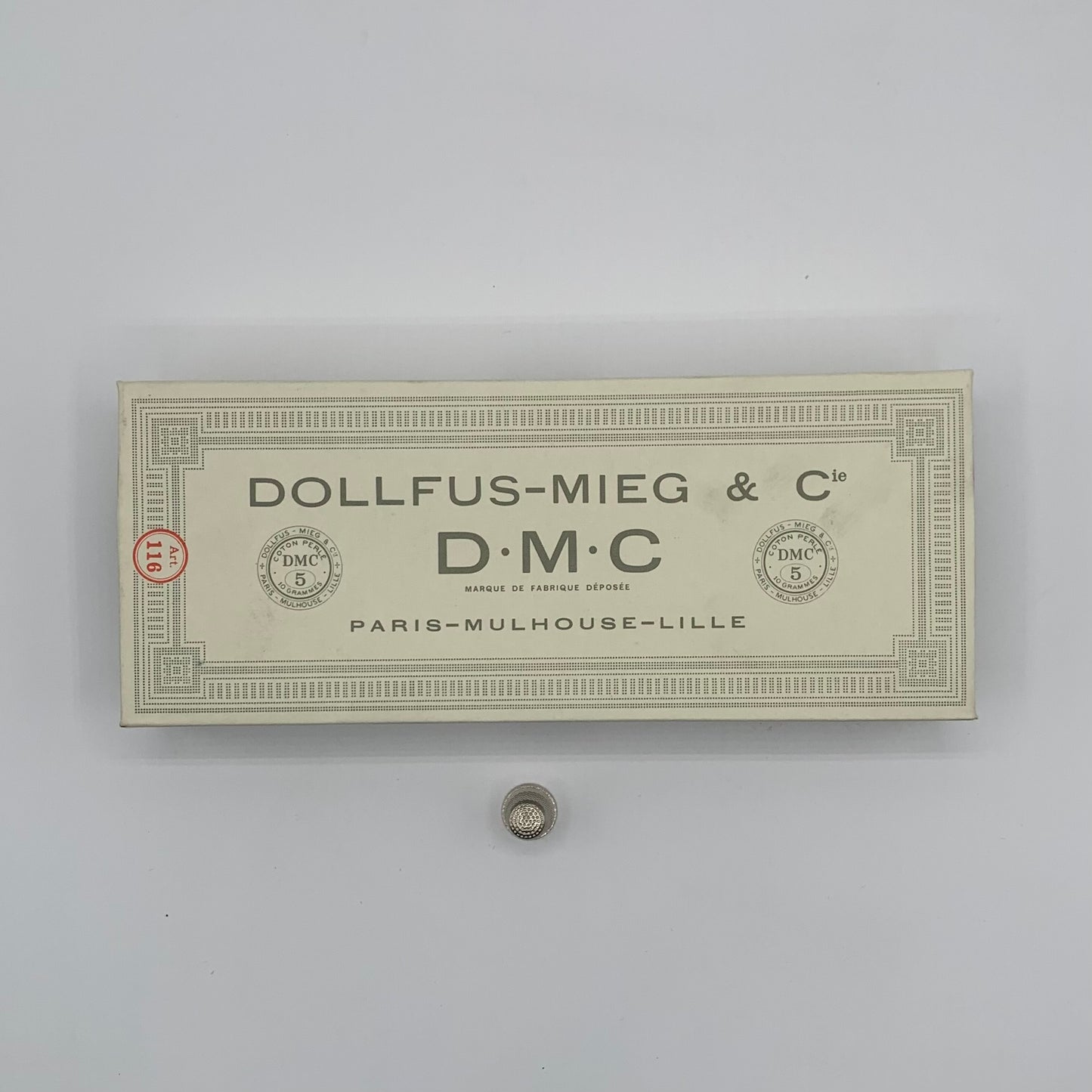 Caja de ovillos perlé Nº 5 (935) - 100% Algodón DMC