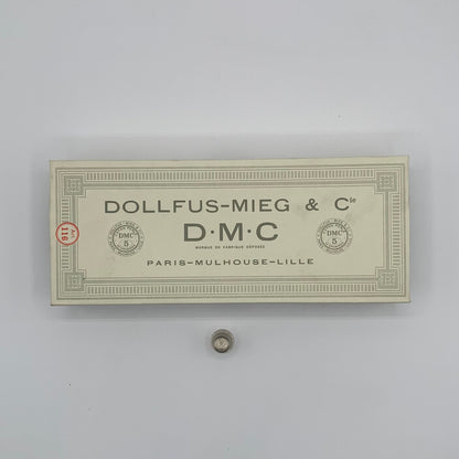 Caja de ovillos perlé Nº 5 (935) - 100% Algodón DMC
