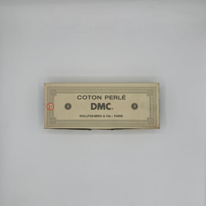 Caja de ovillos perlé Nº 8 (518) - 100% Algodón DMC