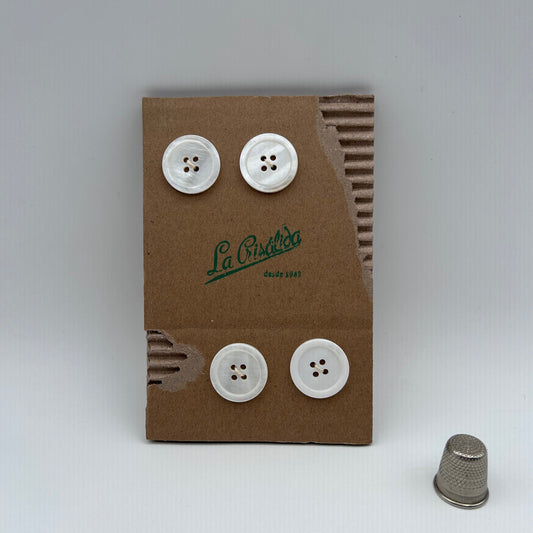 Cartón con 4 botones vintage de nácar. Edición especial 84 aniversario La Crisálida