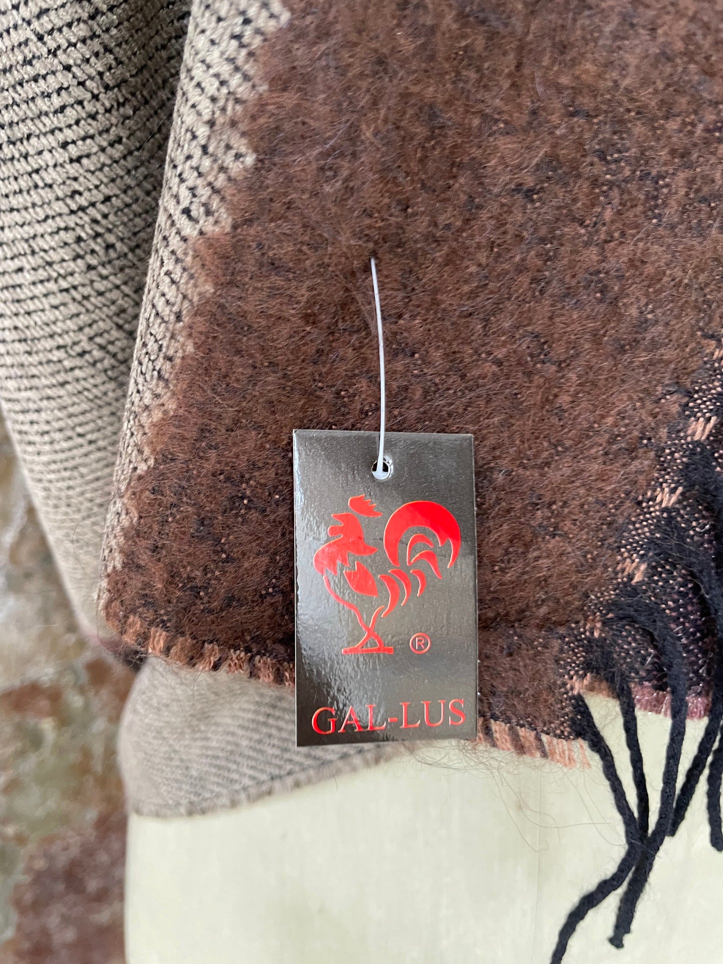 Chal vintage con fleco en tonos marrones GAL-LUS