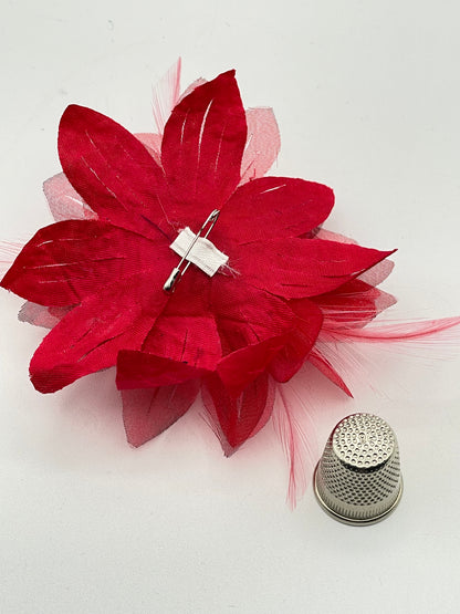 Flor de tela color rojo