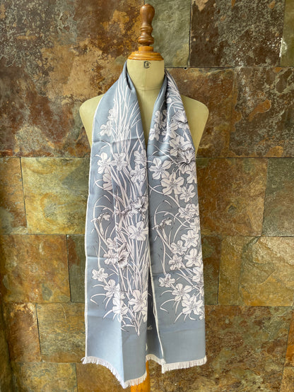 Foulard vintage años 70 en colores azul grisáceo y blanco SANTANGELO