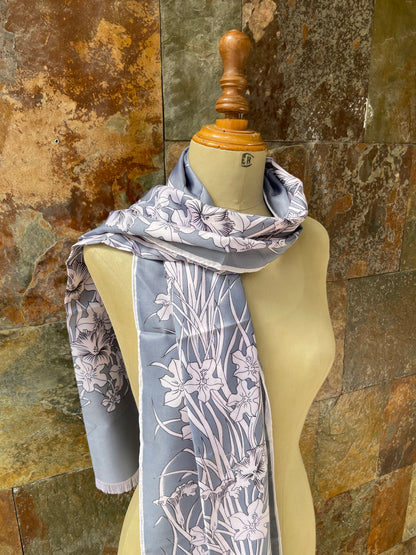 Foulard vintage años 70 en colores azul grisáceo y blanco SANTANGELO