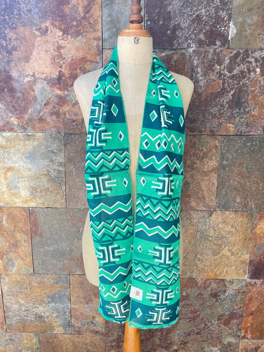 Foulard vintage años 70 en colores verde billar, verde y blanco