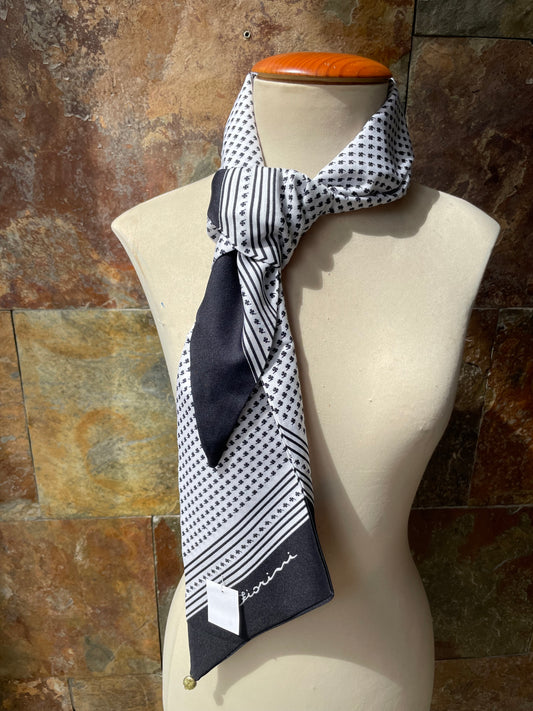 Foulard vintage años 70 en color blanco y negro FIORINNI