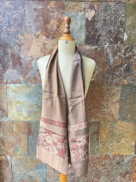 Foulard vintage en color marrón