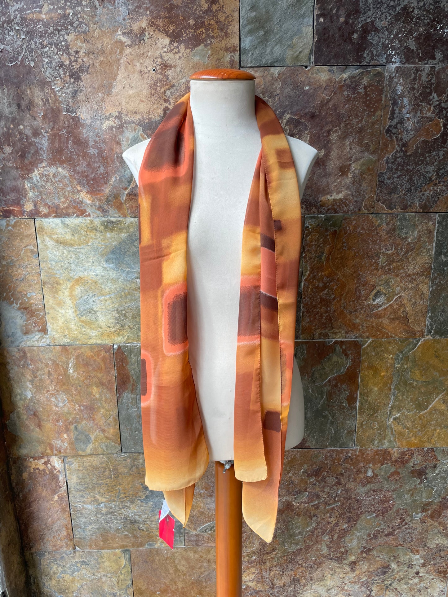 Foulard vintage italiano años 70 colores ocre, naranja y marrón DOMÍNGUEZ