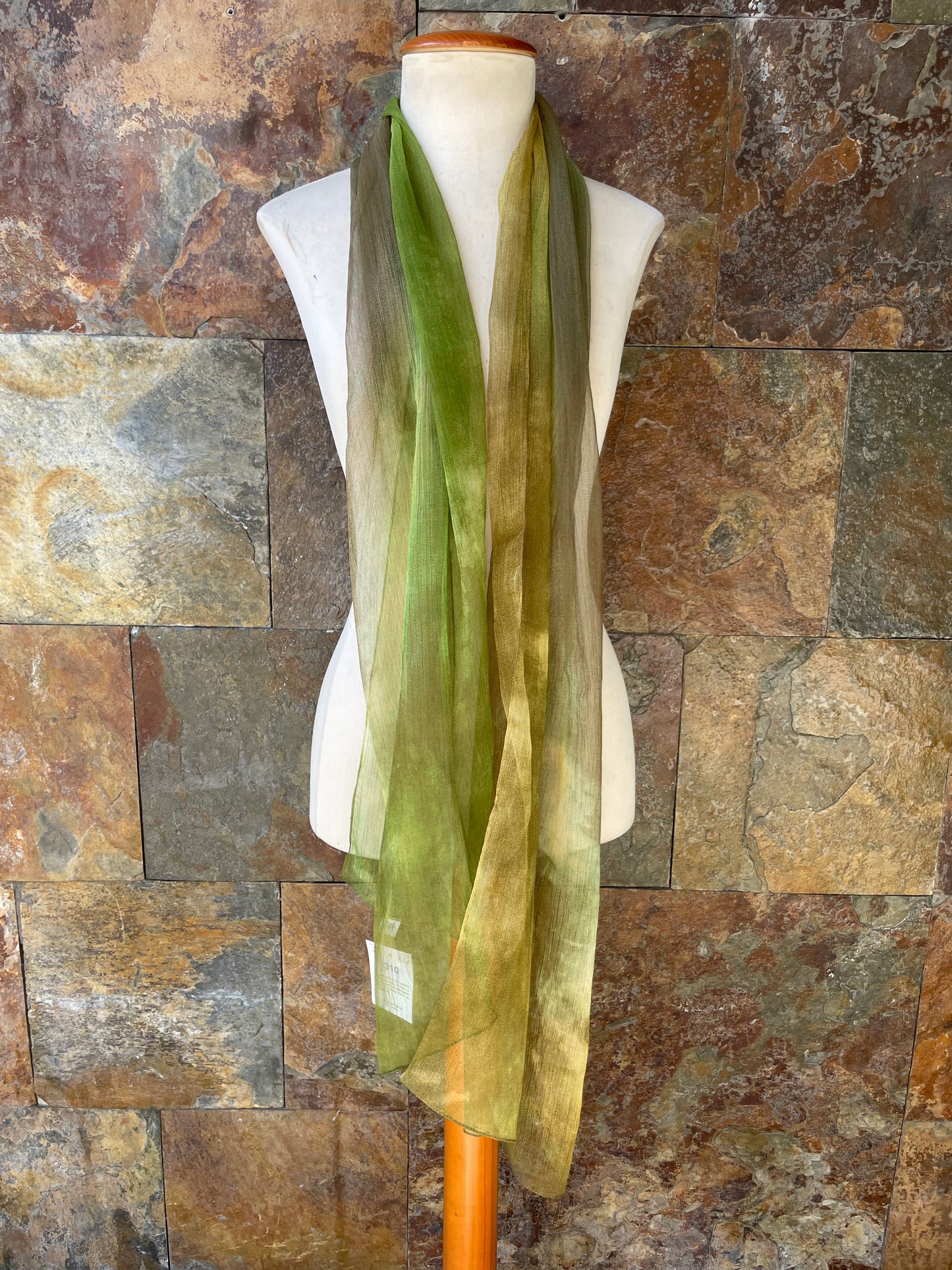 Foulard vintage italiano años tonos amarillos, verdes y marrones DOMINGUEZ