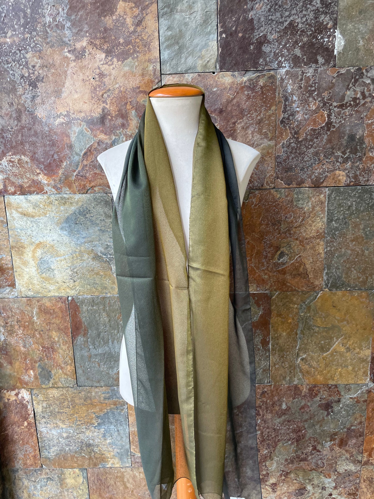 Foulard vintage italiano en tonos verdes