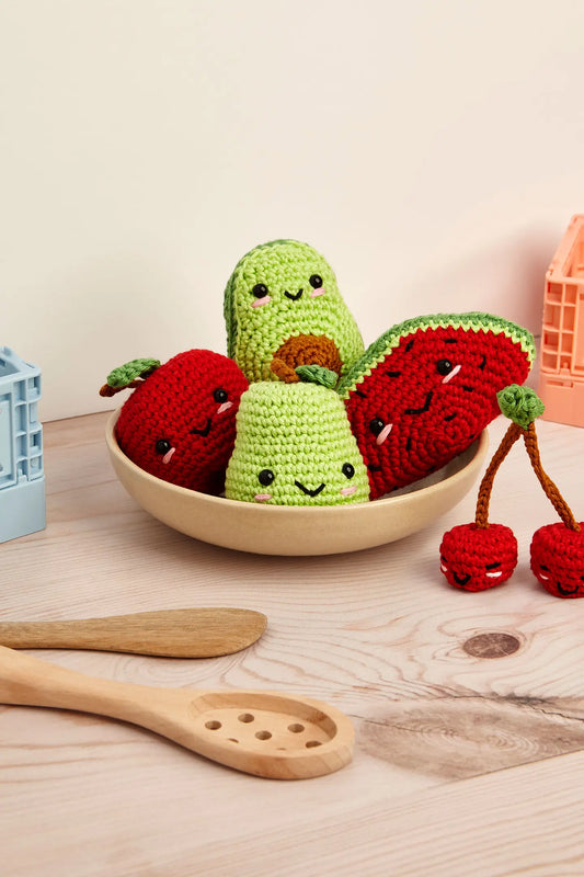 Kit amigurumi "Amigos frutales" By Alejandra Montero