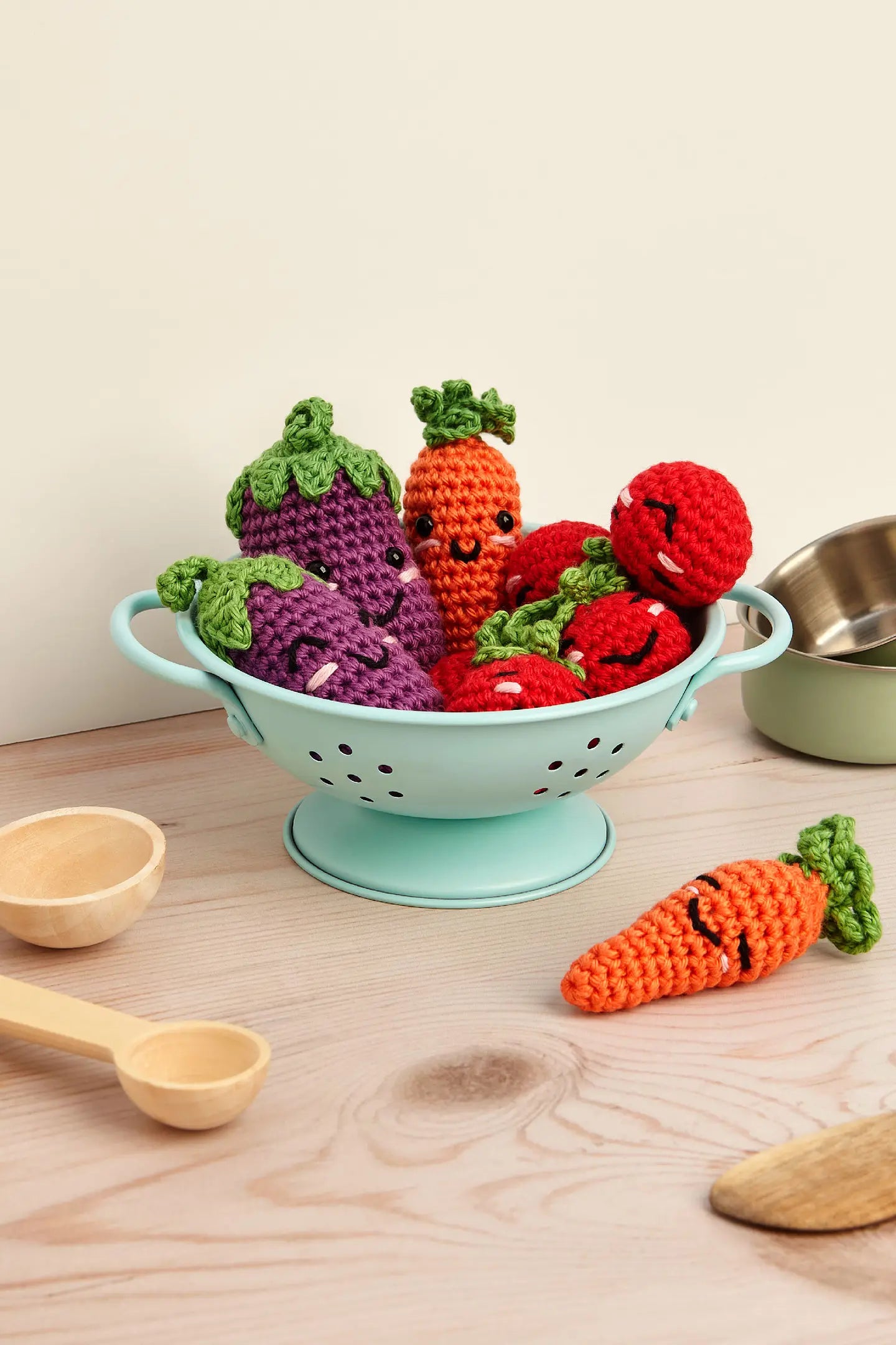 Kit amigurumi "Amigos vegetarianos" By Nuria Picos