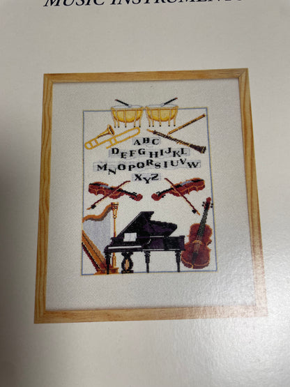 Kit de punto de cruz DMC - 32x26cm - "Instrumentos de música" - hilos incluidos