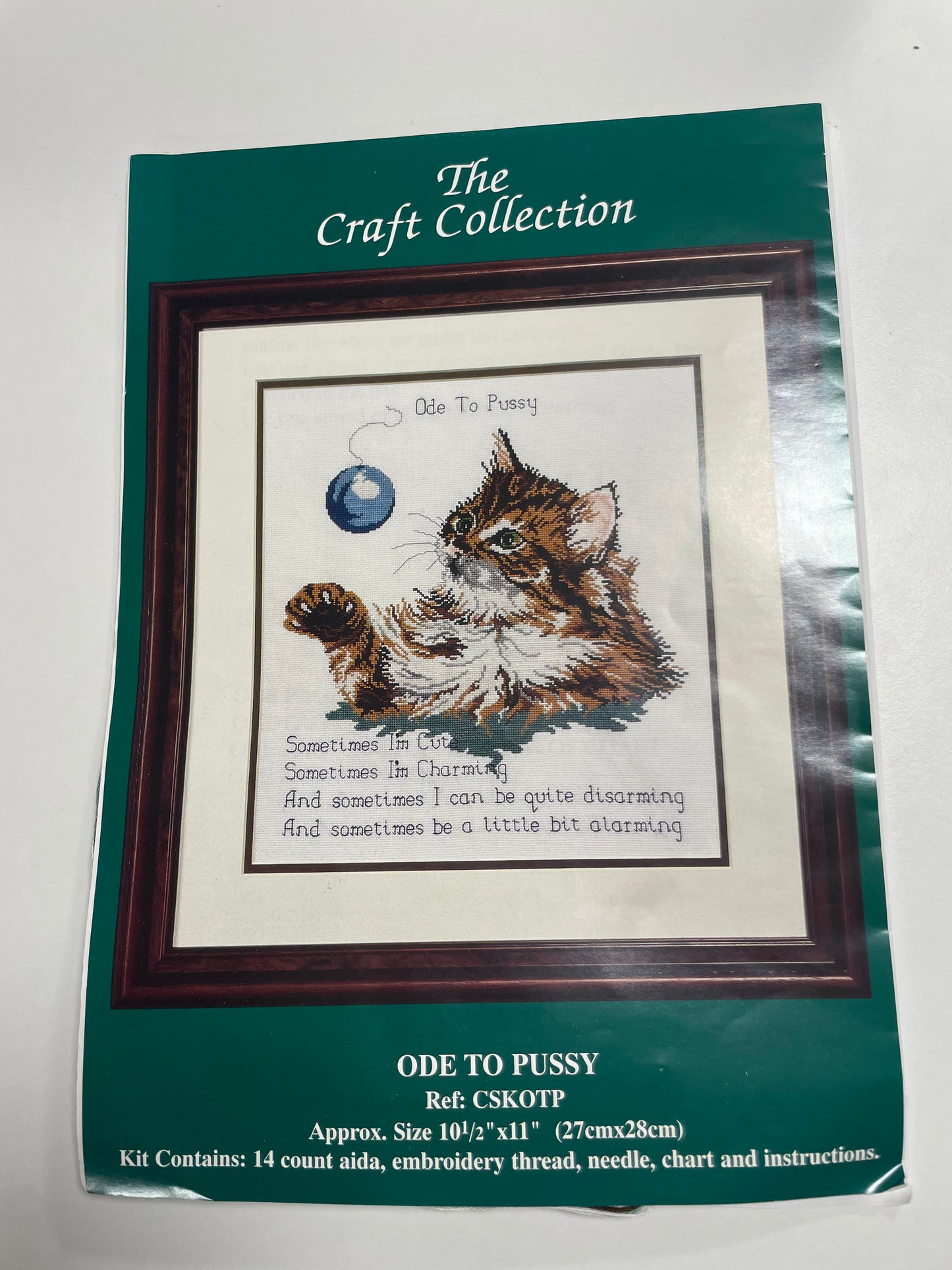 Kit de punto de cruz The craft collection - 27x28cm - "Ode to pussy" - hilos incluidos