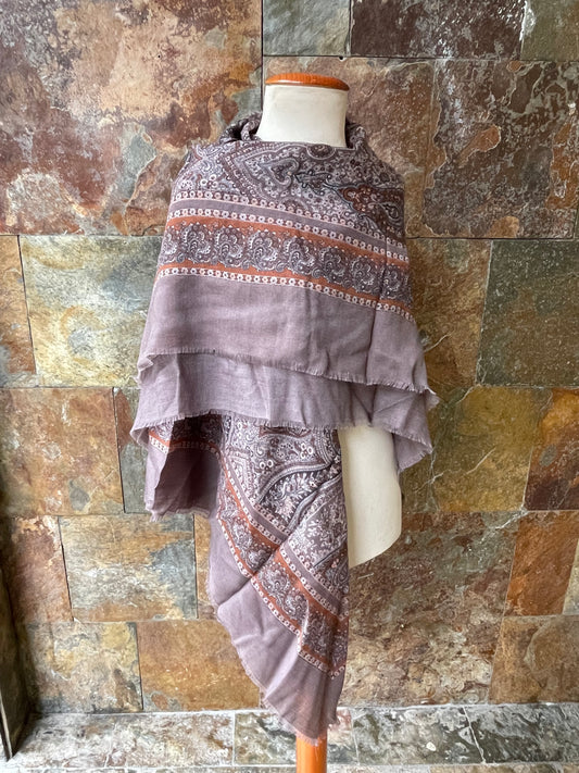 Mantón vintage 100% Lana en colores marrón topo y marrón 130 x 130 cm DOMINGUEZ