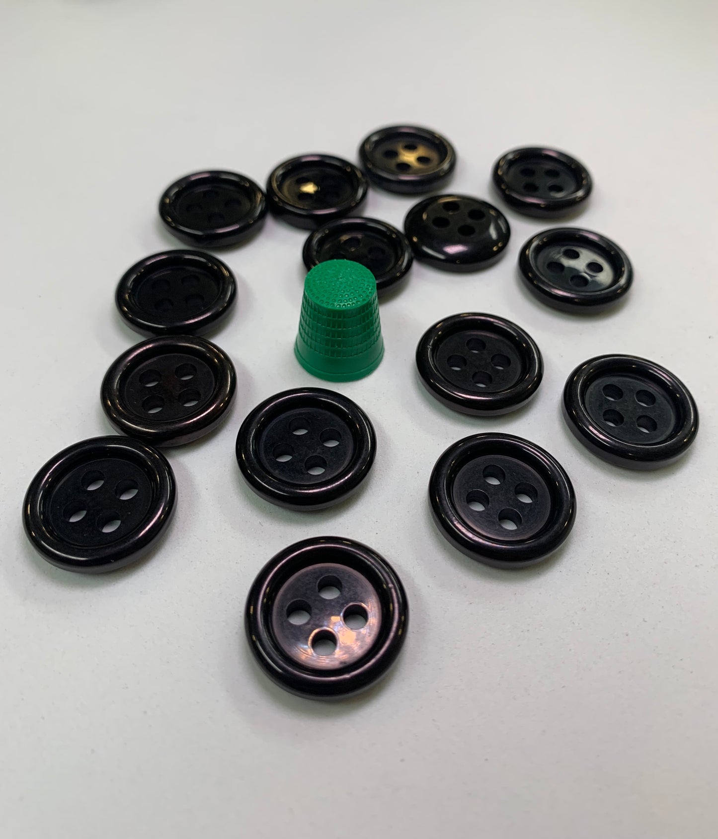 Pack 15 botones vintage color negro